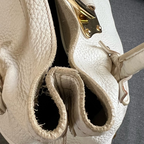 Dolce & Gabbana White Shoulder Bag with Gold Accents - Picture 8 of 16